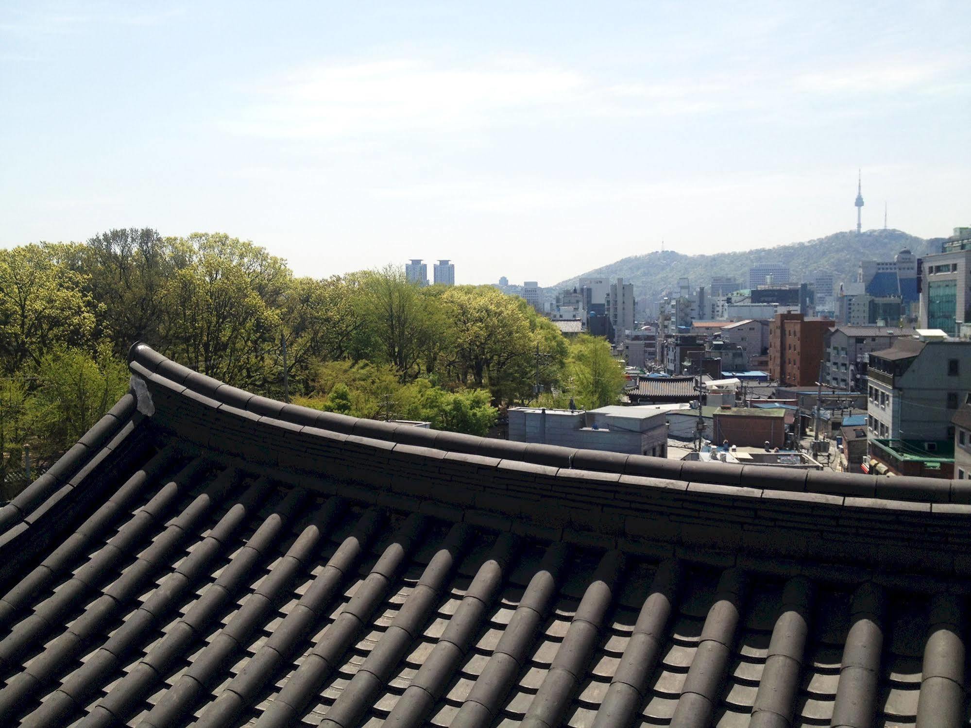 Amass Hotel Insadong Seoul Exterior photo